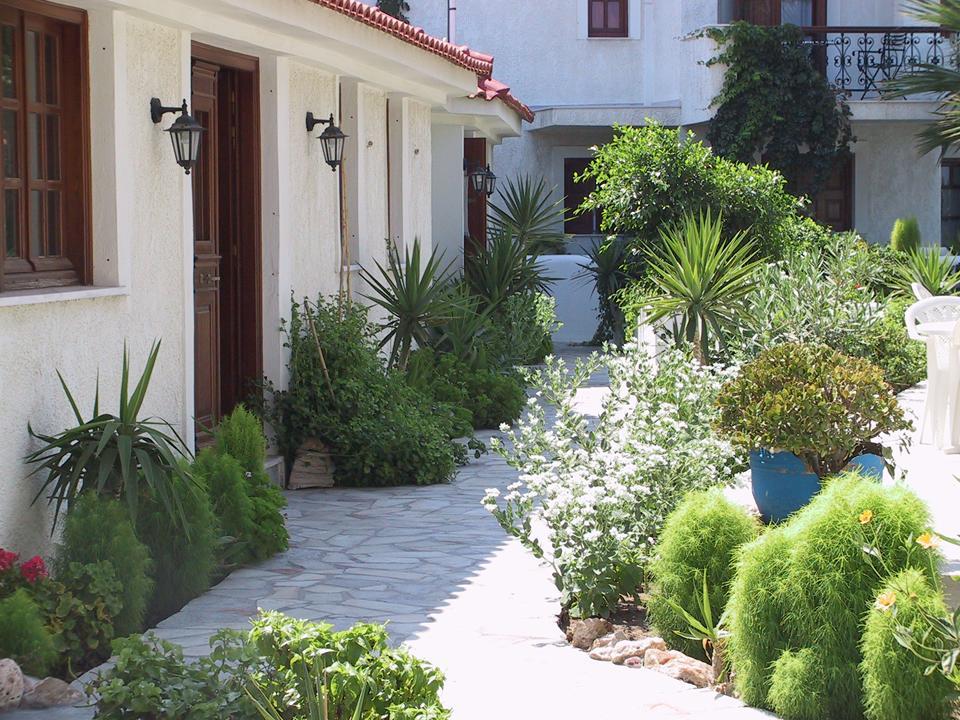 Hotel Agnanti Agios Konstantinos  ภายนอก รูปภาพ
