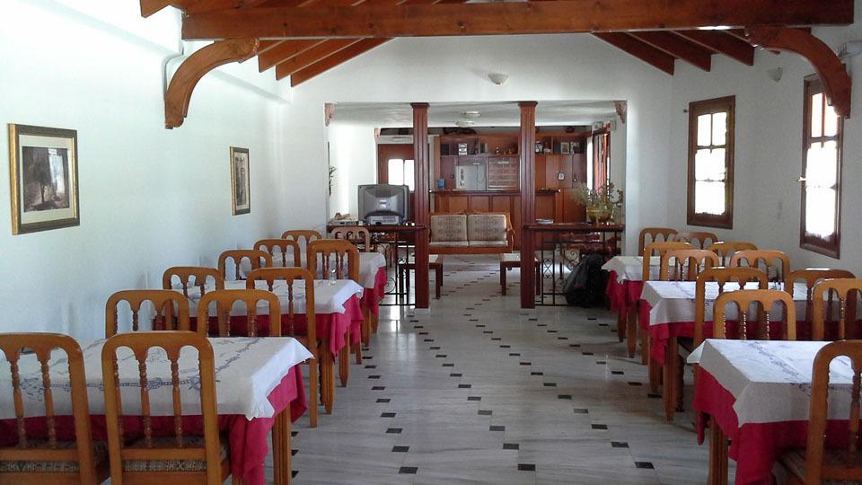 Hotel Agnanti Agios Konstantinos  ภายนอก รูปภาพ