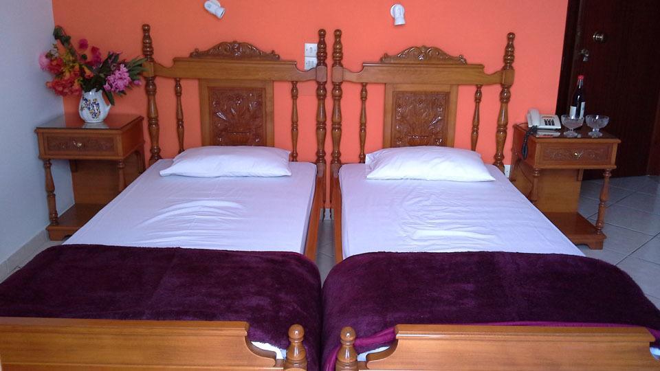 Hotel Agnanti Agios Konstantinos  ภายนอก รูปภาพ