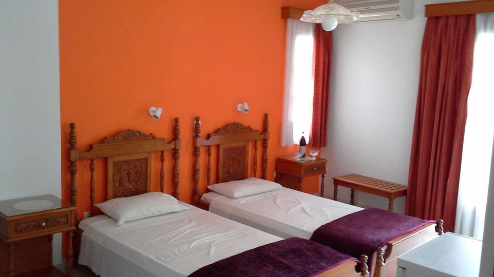 Hotel Agnanti Agios Konstantinos  ภายนอก รูปภาพ