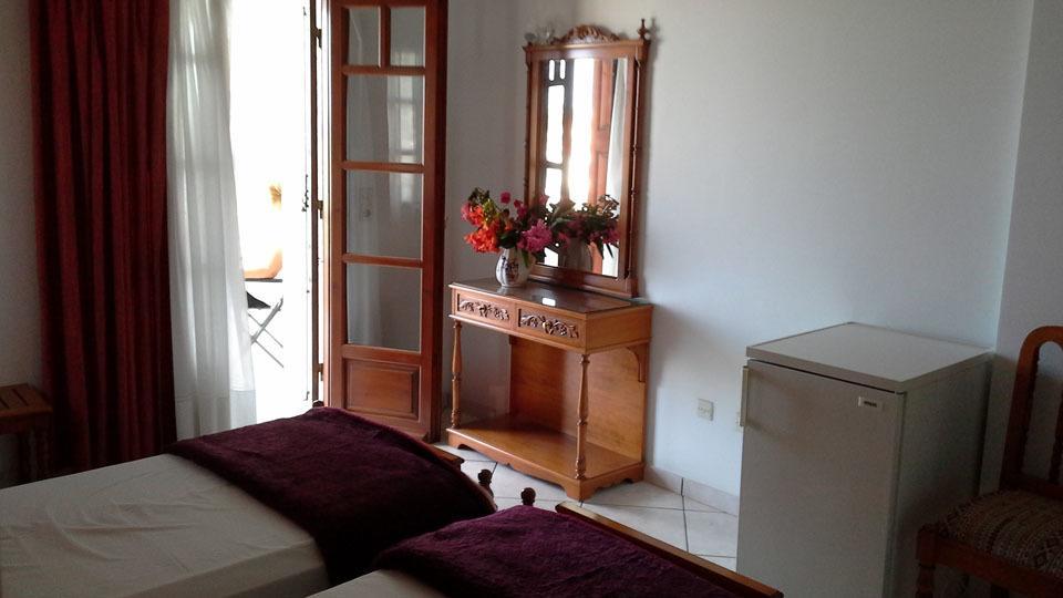 Hotel Agnanti Agios Konstantinos  ภายนอก รูปภาพ
